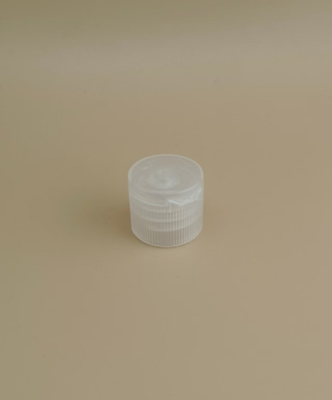 Small Clear Round Ribbed Plastic Cap for Cosmetic Bottles