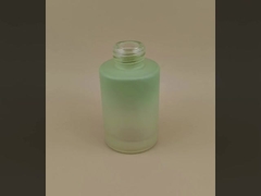 New Design Matcha Green Ribbed Glass Bottle for Soaking Lotion