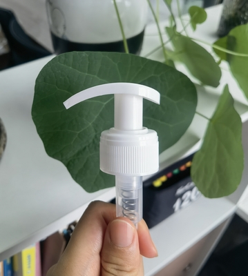 Lotion Pump 316SS Spring White Body Lotion Dispenser Pump Neck 24 / 28 Discharge Rate K202-5