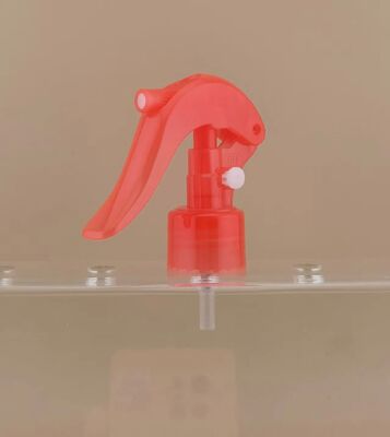 Red Mini Trigger Sprayer for Household Cleaning