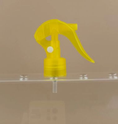 Yellow Mini Trigger Sprayer for Household Cleaning
