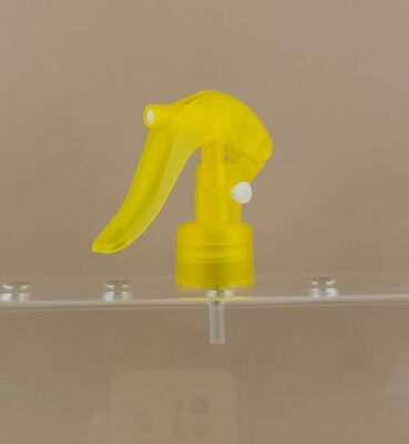 Yellow Mini Trigger Sprayer for Household Cleaning