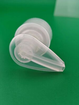 All Plastic 28mm Left-Right Lock Dispenser Lotion Pump
