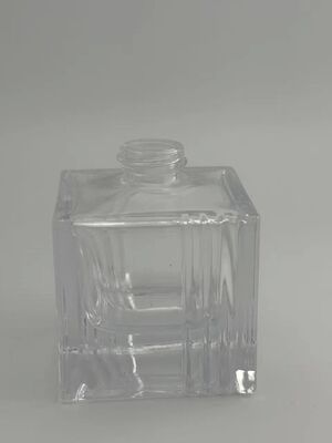 30ml Unique Design Perfume Glass Bottle with Sprayer