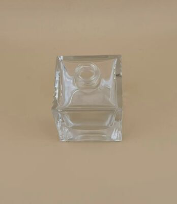 Square Thick Sole Smooth Clear Glass Bottle for Car Perfume