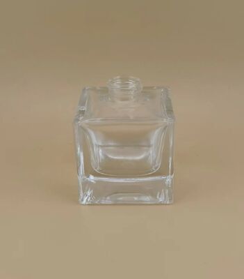 Square Thick Sole Smooth Clear Glass Bottle for Car Perfume