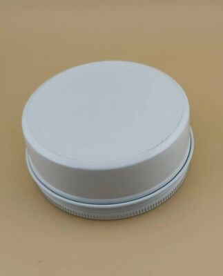White Silvery Aluminum Case with Screw Cap for Cosmetic