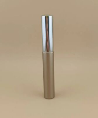 Bottled Eye Lash Brush with Golden Aluminium Screw Lid for Women
