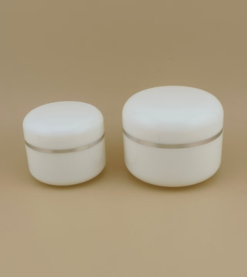 Round-Edged White Plastic Cream Jar With Silvery Edge For Female Lotion